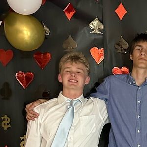 Meet your Posher, Ross